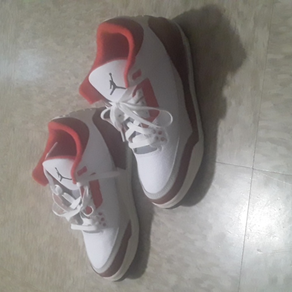 Nike jordans